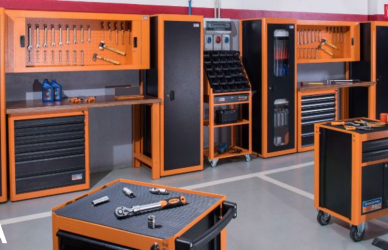 Ideal workshop and tool cabinets for Technicians.