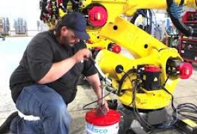 Maintenance and lubrication of Robotics. & Automation Lines